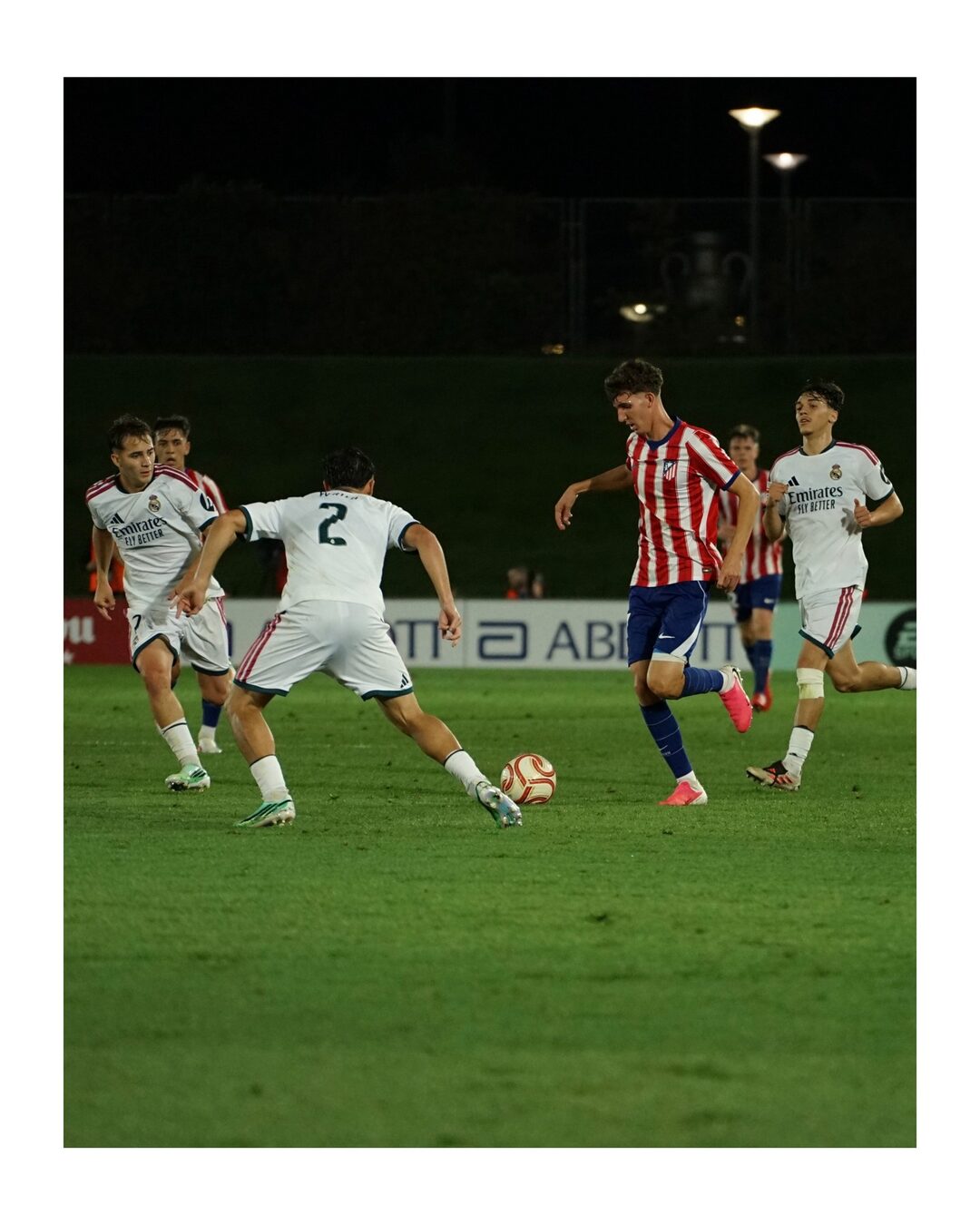 Real Madrid Castilla — Atlético Madrileño, fotografía 6 de 10