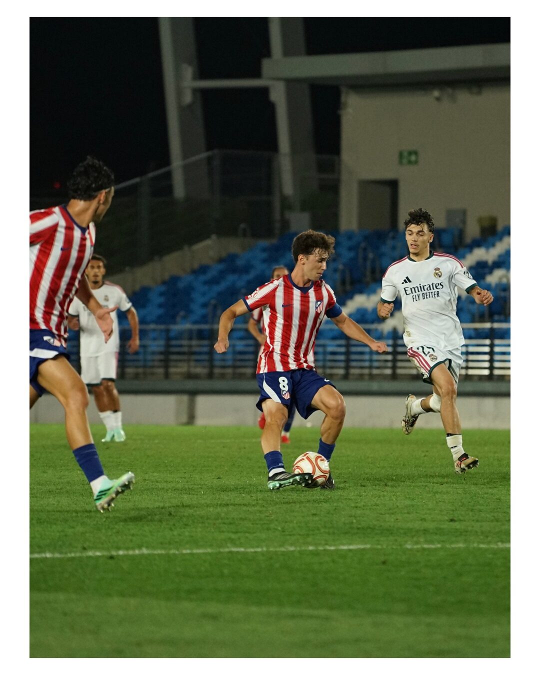 Real Madrid Castilla — Atlético Madrileño, fotografía 9 de 10