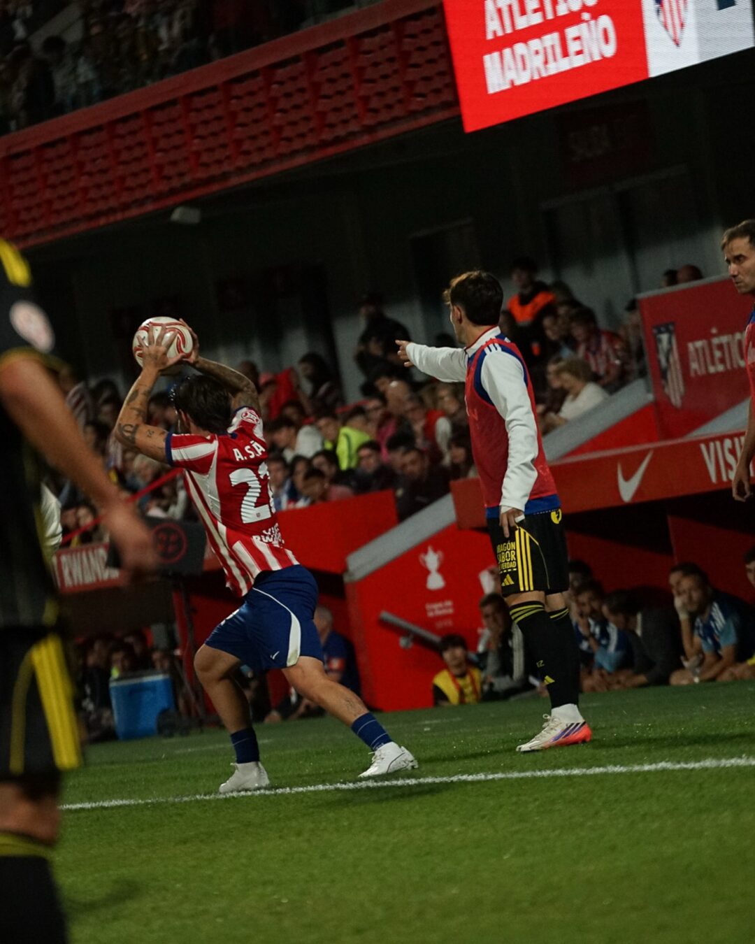 Atlético Madrileño — Real Zaragoza, fotografía 7 de 10