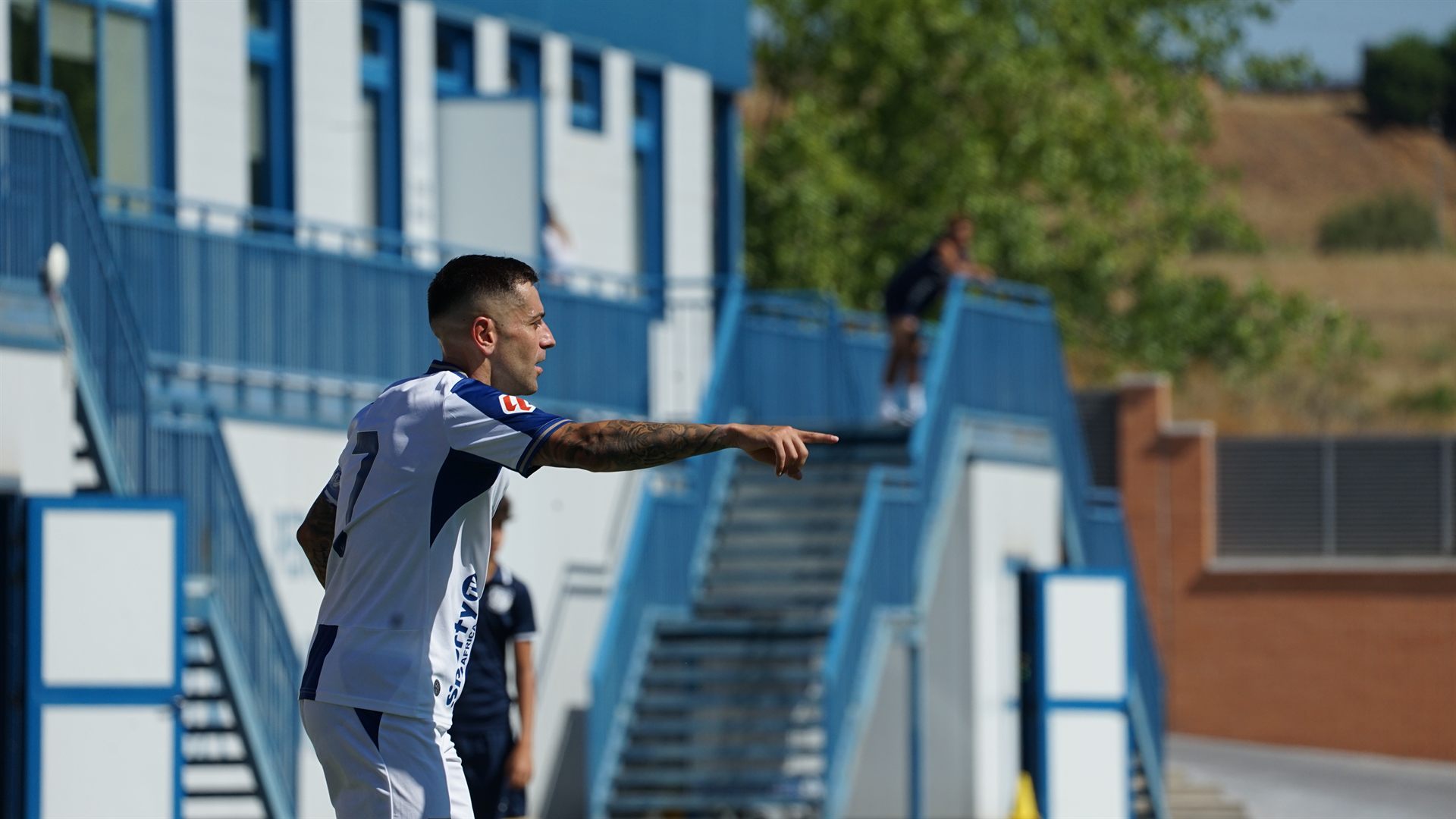 CD Leganés — instrucciones sobre el campo